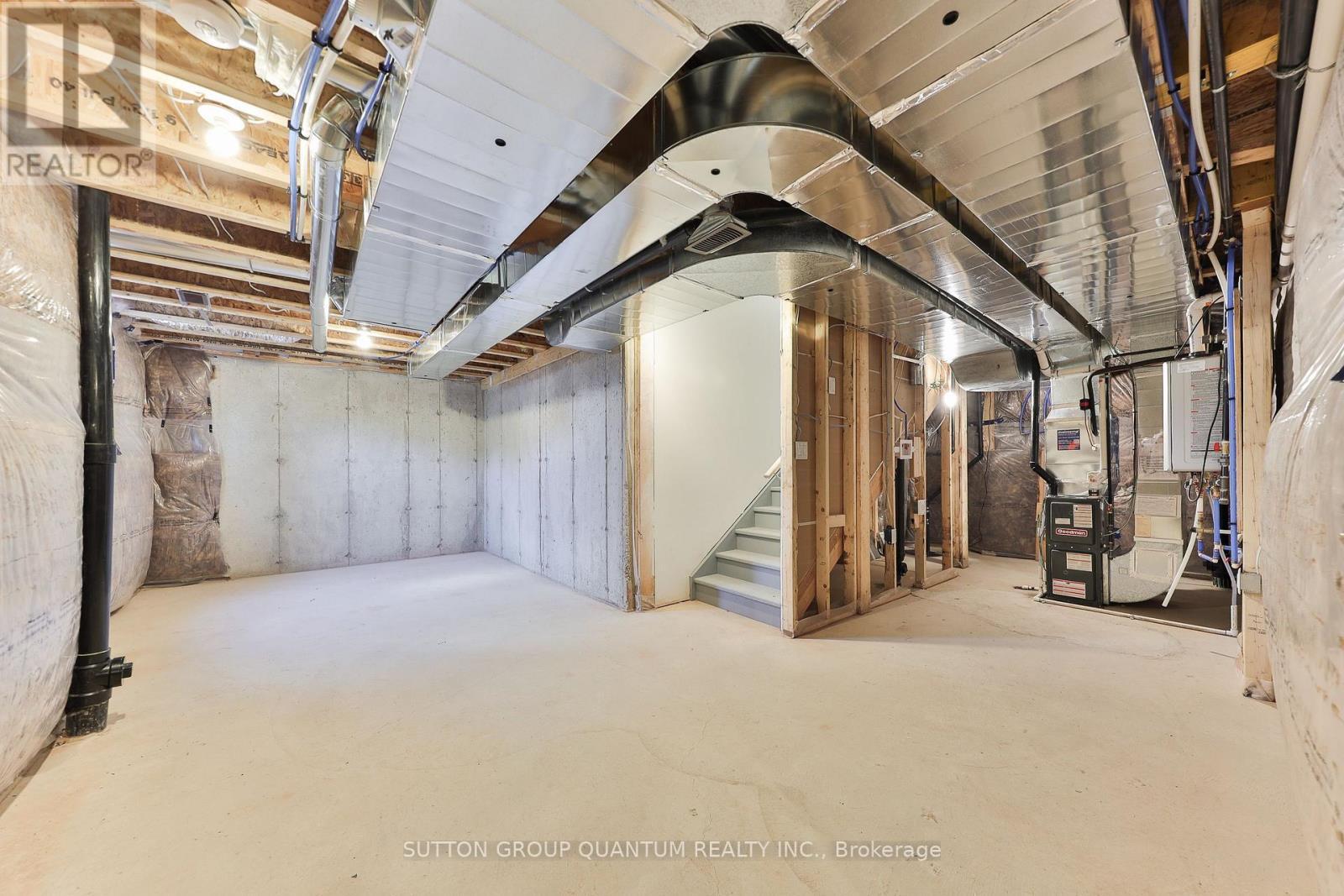 2168 Postmaster Drive, Oakville, ON - Indoor Photo Showing Basement