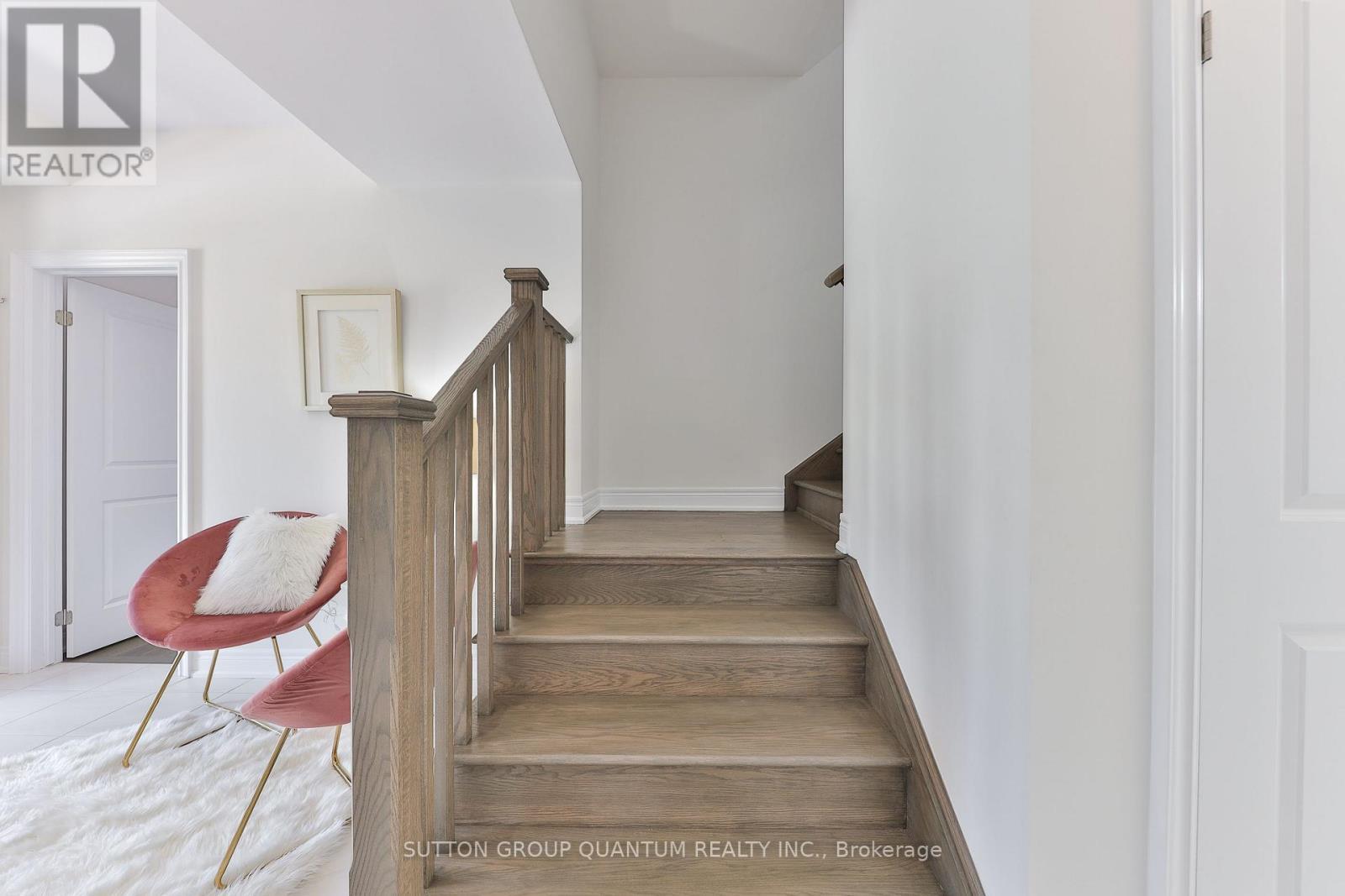 2168 Postmaster Drive, Oakville, ON - Indoor Photo Showing Other Room