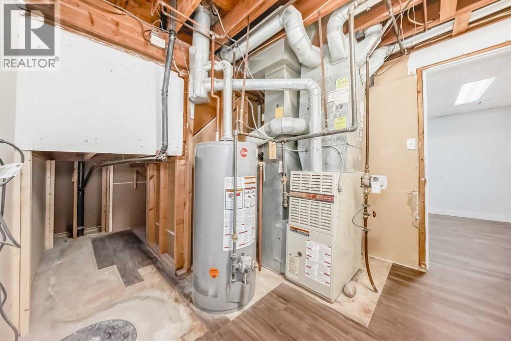 60 Erin Mount Crescent Se, Calgary, AB - Indoor Photo Showing Basement