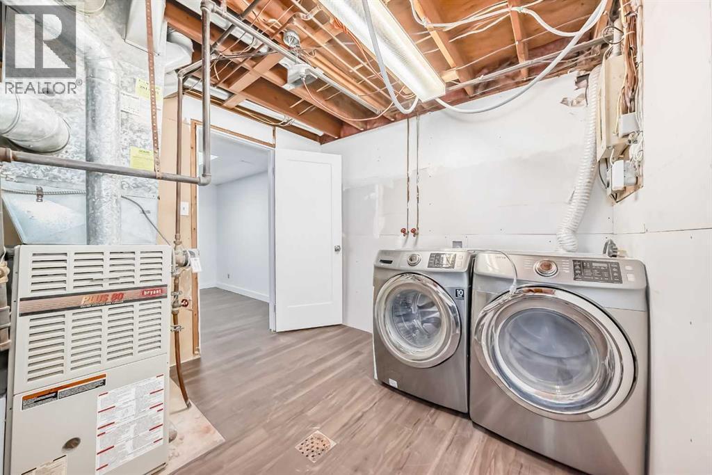 60 Erin Mount Crescent Se, Calgary, AB - Indoor Photo Showing Laundry Room