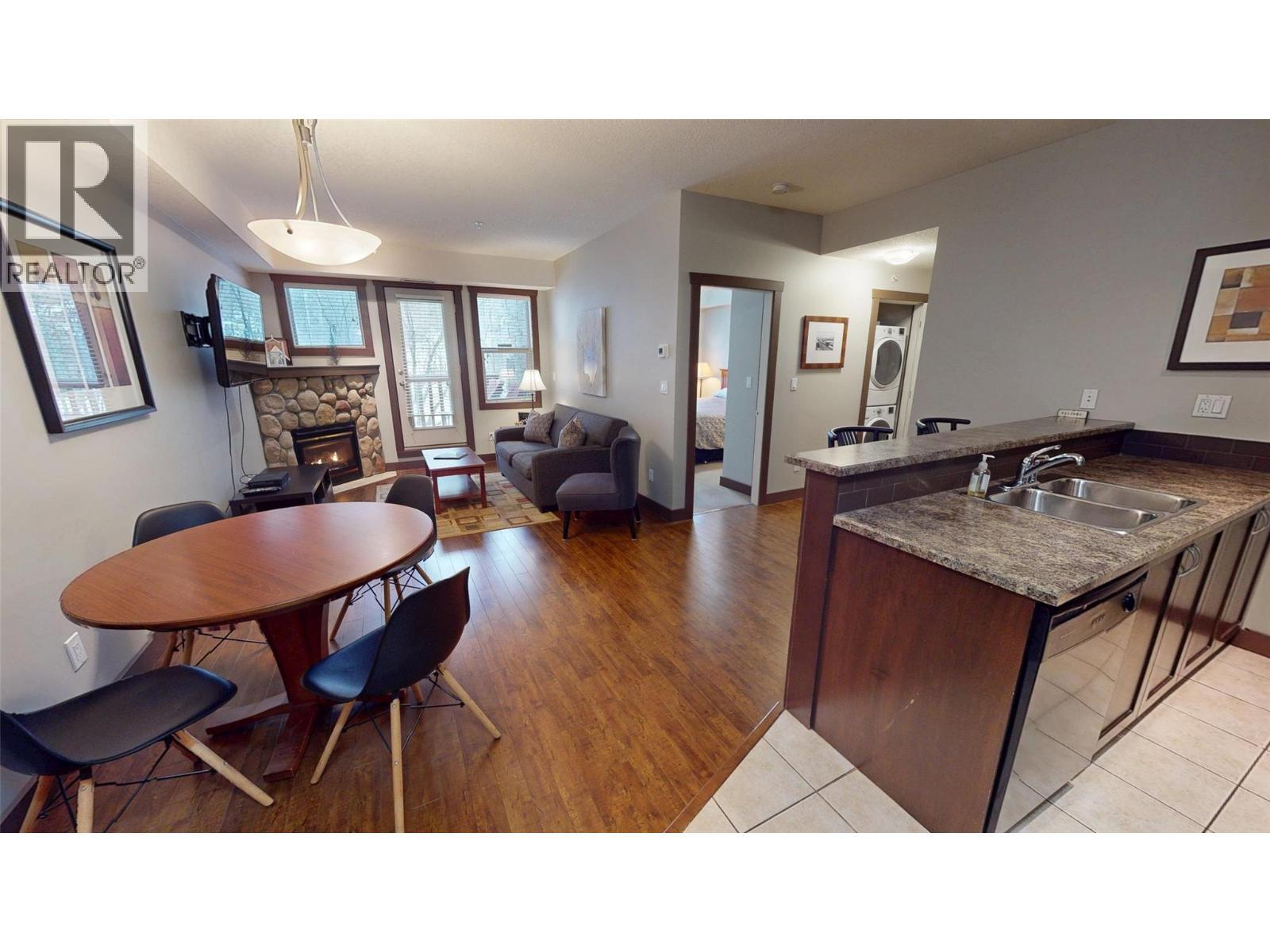 1500 Mcdonald Avenue Unit# 122, Fernie, BC - Indoor