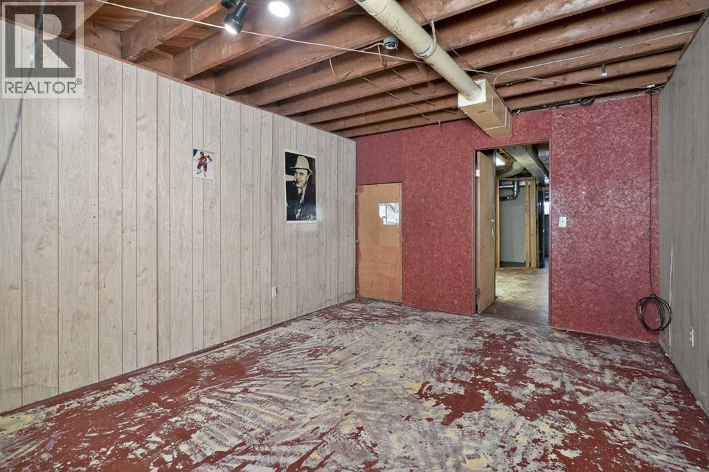 44 Winslow Crescent Sw, Calgary, AB - Indoor