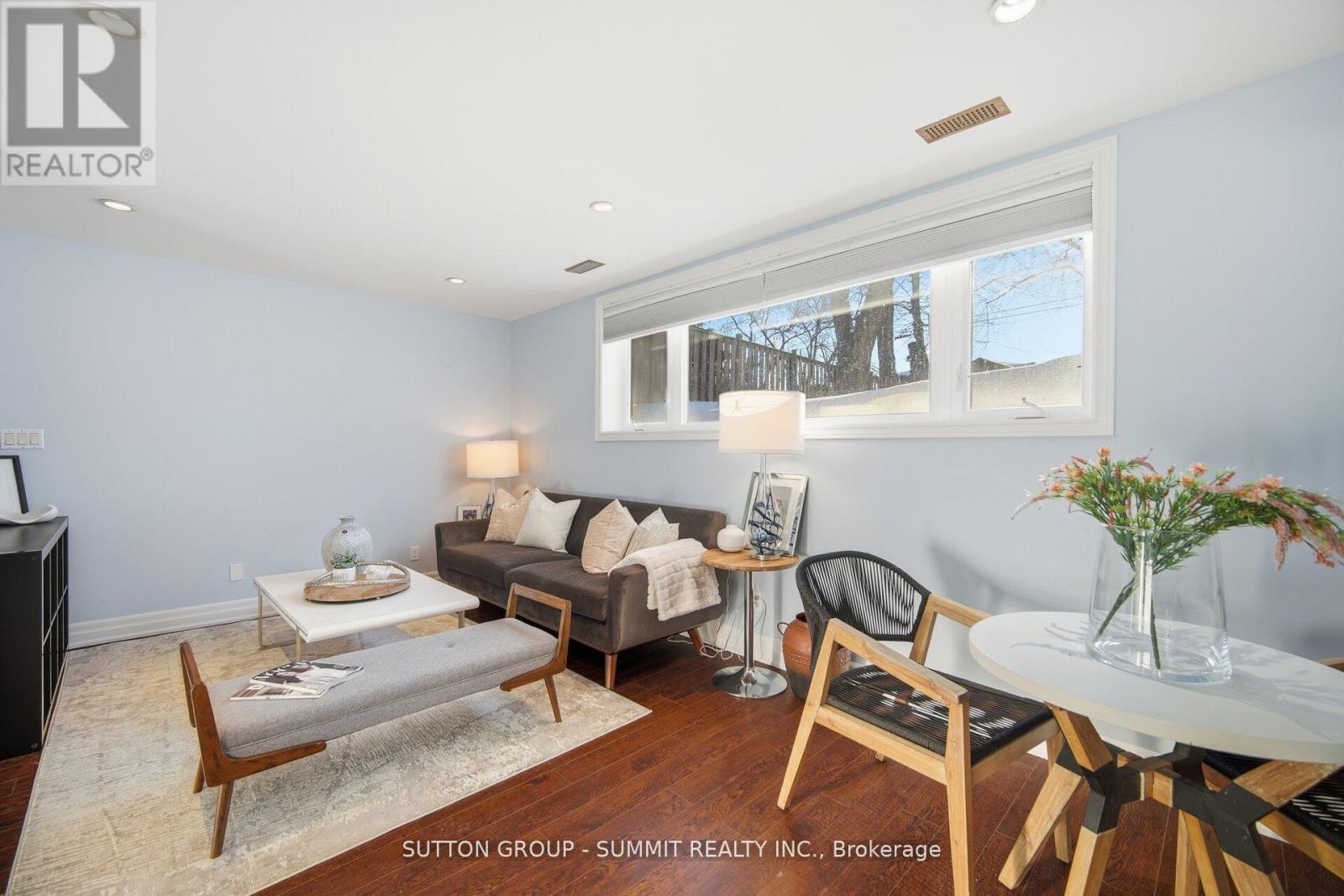 24 Joymar Drive, Mississauga, ON - Indoor