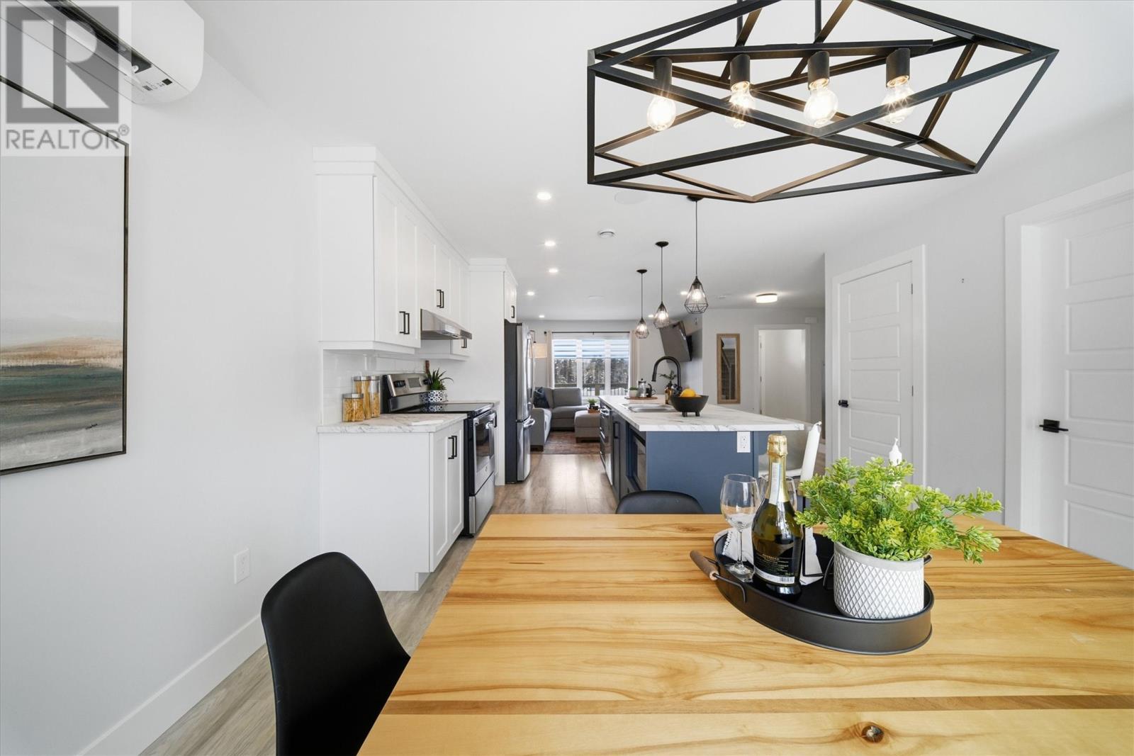 113 Diamond Marsh Drive, St. John'S, NL - Indoor Photo Showing Dining Room