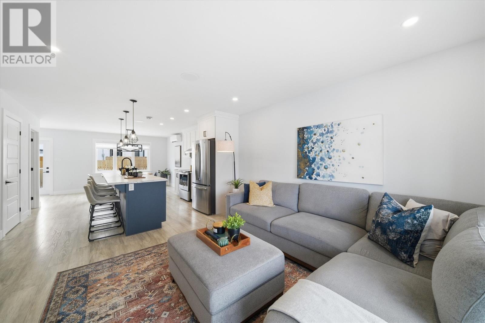 113 Diamond Marsh Drive, St. John'S, NL - Indoor Photo Showing Living Room