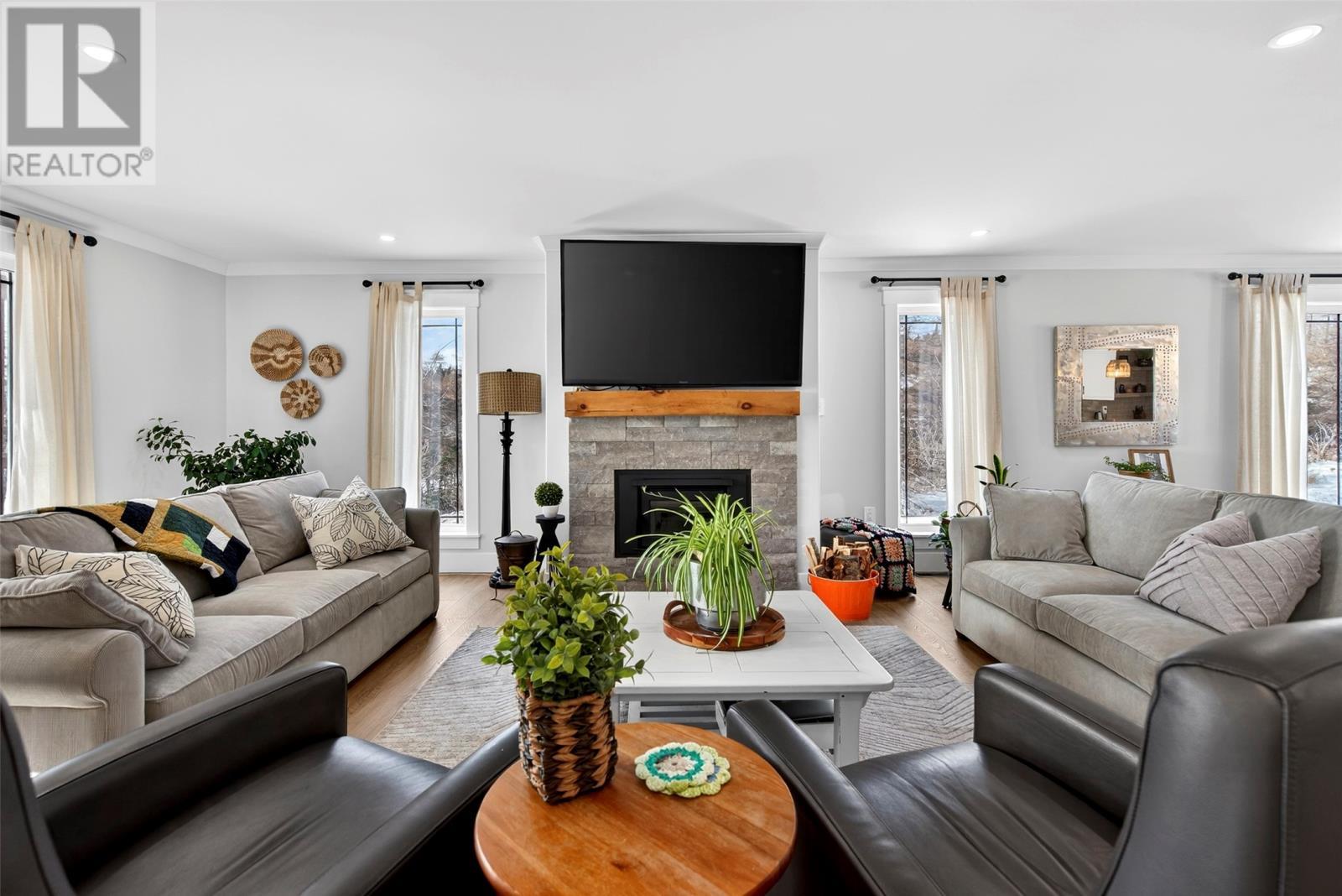 44 Bond Road, Whitbourne, NL - Indoor Photo Showing Living Room With Fireplace