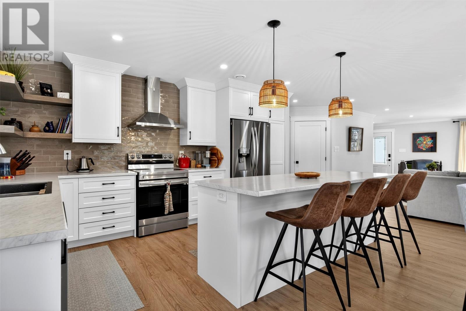 44 Bond Road, Whitbourne, NL - Indoor Photo Showing Kitchen With Upgraded Kitchen