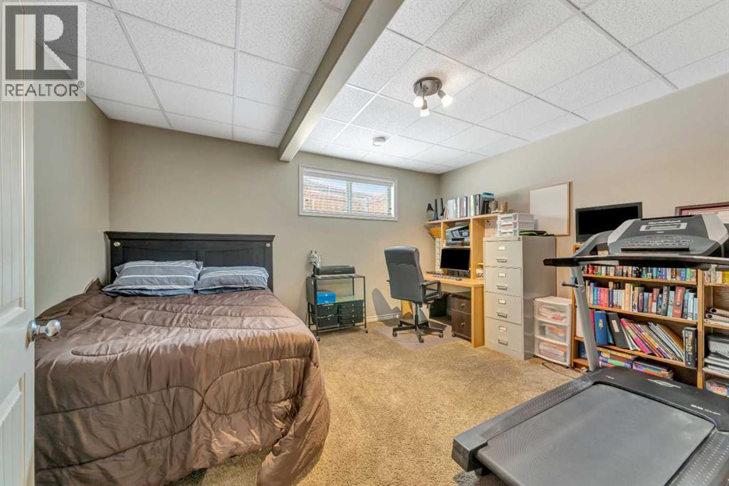 3204 65 Avenue, Lloydminster, AB - Indoor Photo Showing Bedroom