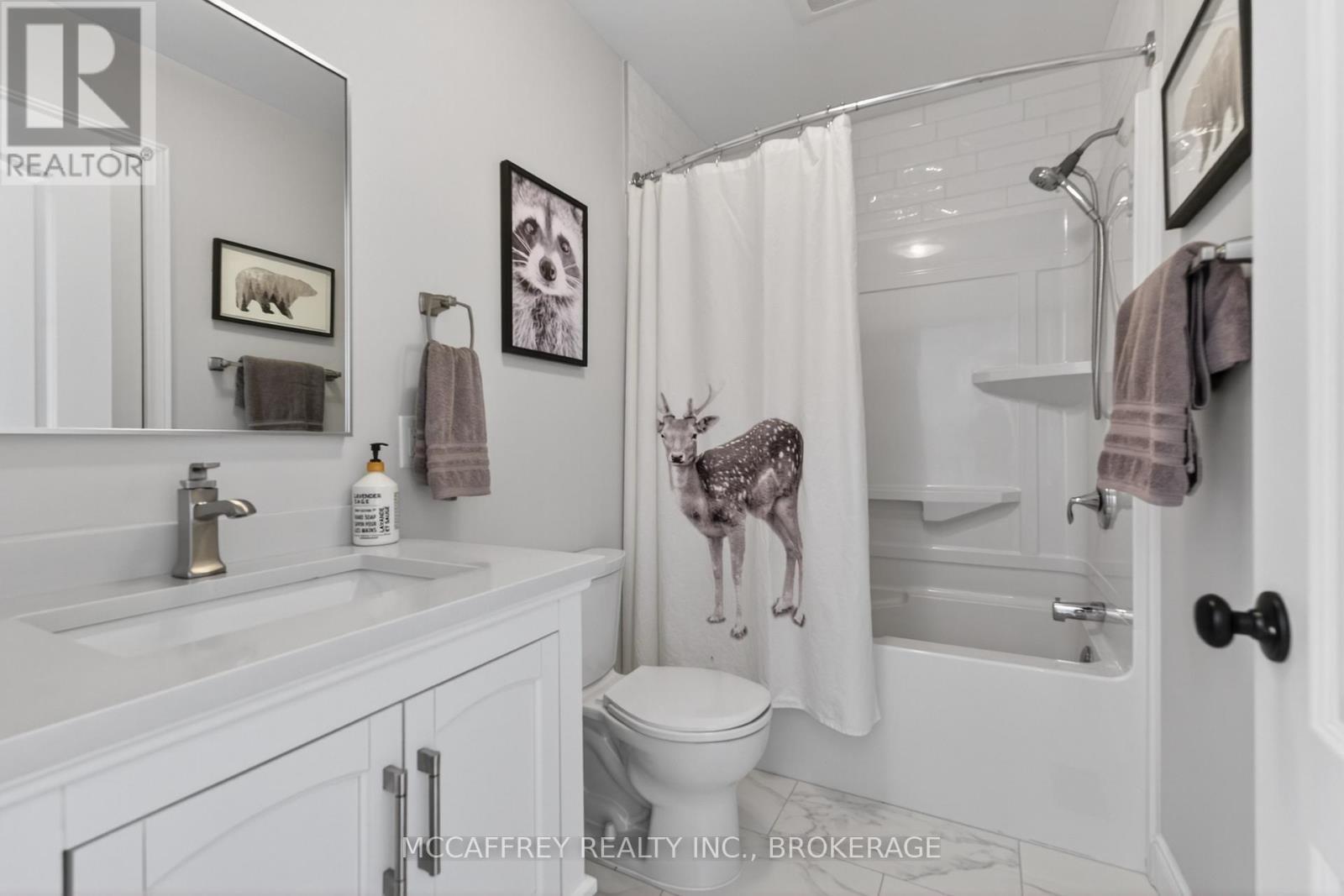 806 County Rd 1, Stone Mills (Stone Mills), ON - Indoor Photo Showing Bathroom