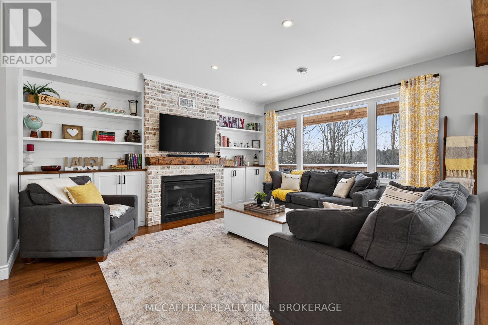 806 County Rd 1, Stone Mills (Stone Mills), ON - Indoor Photo Showing Living Room With Fireplace