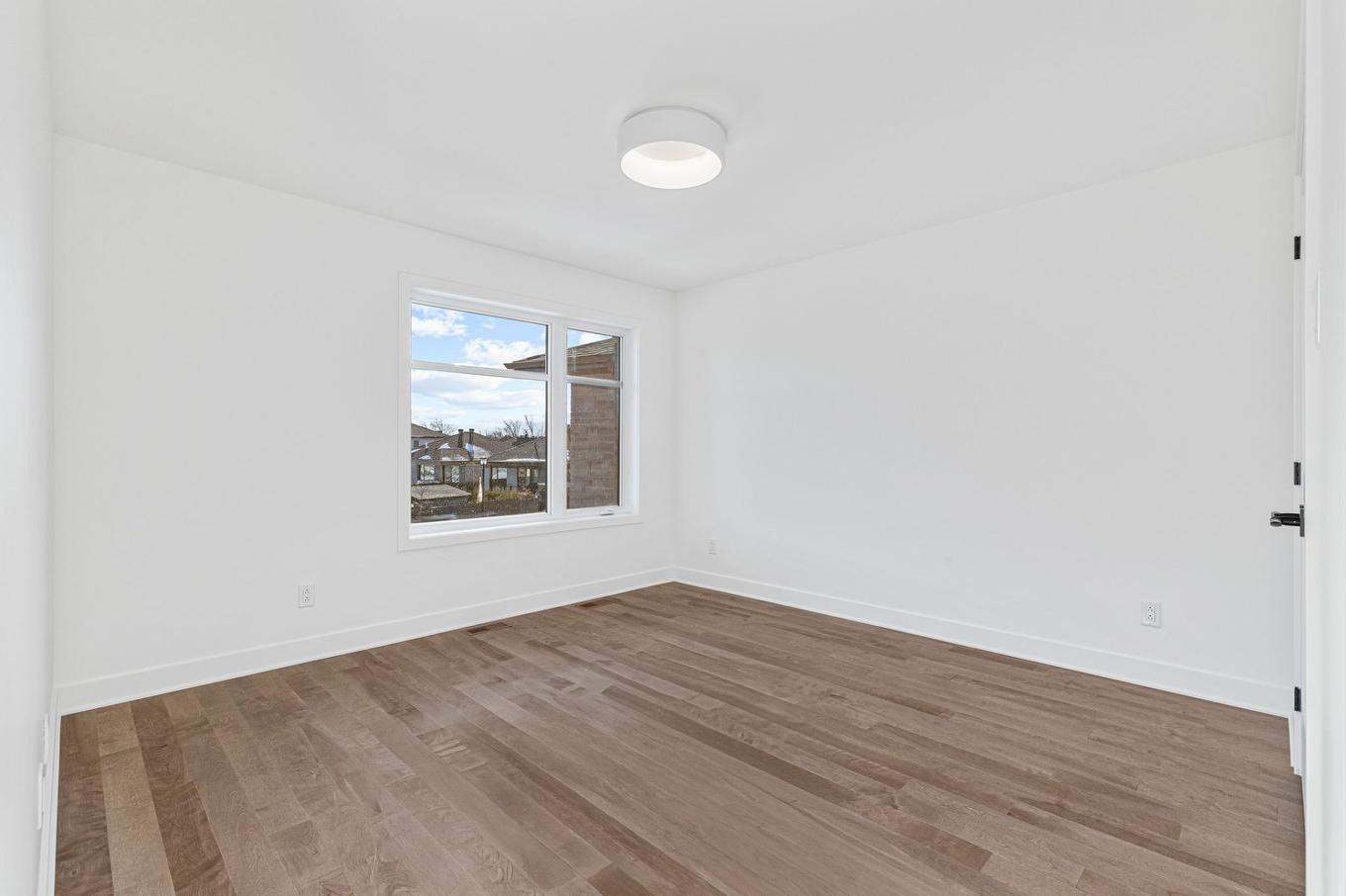 Chambre à coucher - 751 Rue Louis-Quilico, Boucherville, QC - Indoor Photo Showing Other Room