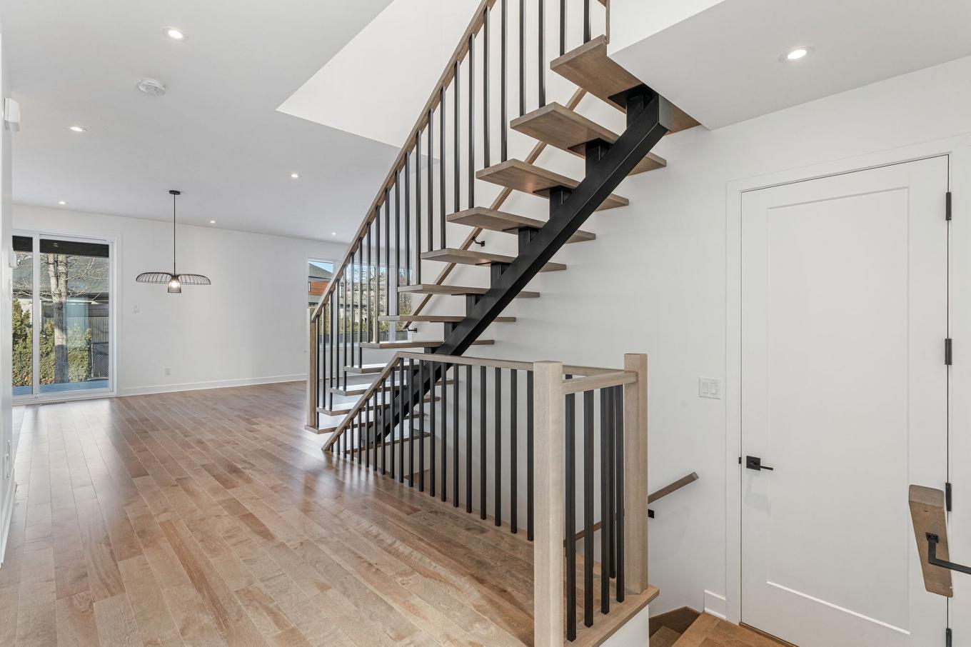 Vue d'ensemble - 751 Rue Louis-Quilico, Boucherville, QC - Indoor Photo Showing Other Room