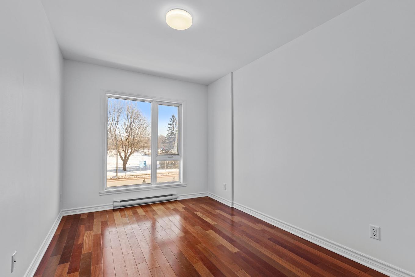 Chambre à coucher - 206-205 Boul. Henri-Bourassa O., Montréal (Ahuntsic-Cartierville), QC - Indoor Photo Showing Other Room