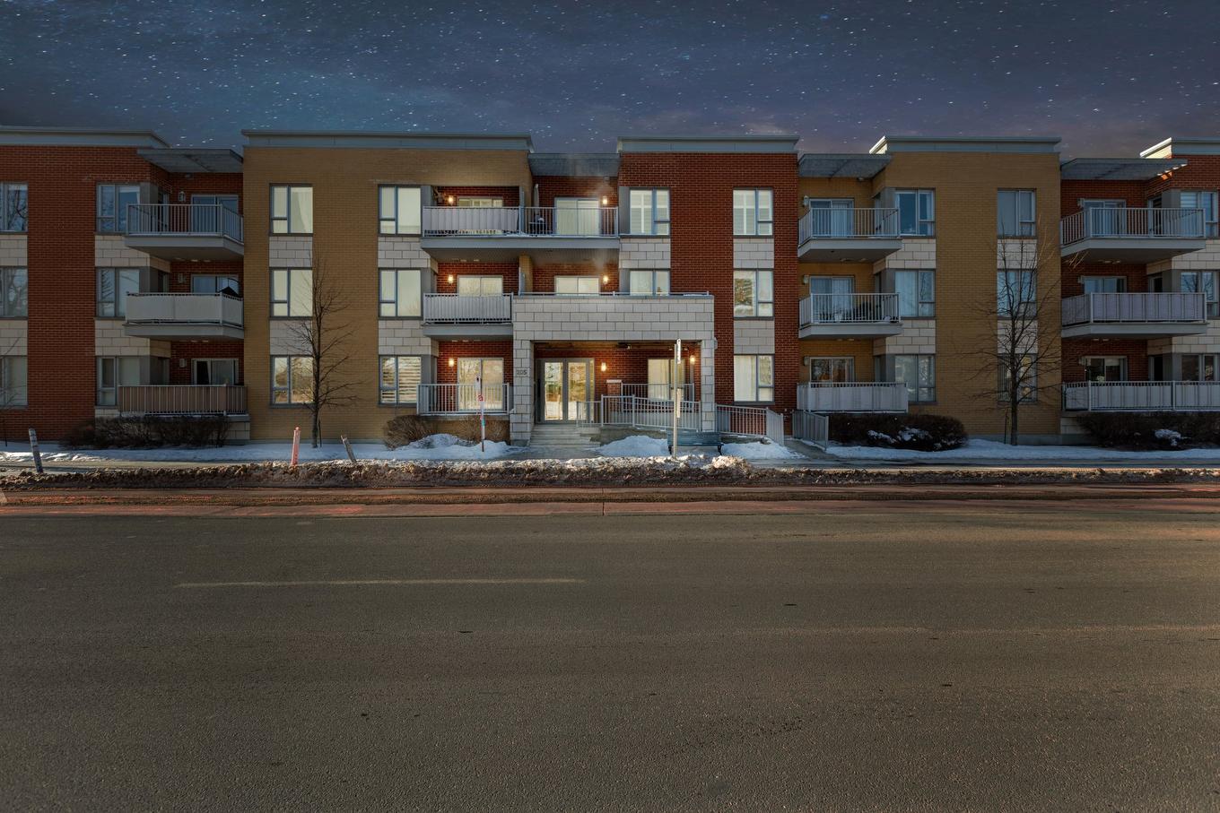 Vue d'ensemble - 206-205 Boul. Henri-Bourassa O., Montréal (Ahuntsic-Cartierville), QC - Outdoor With Facade