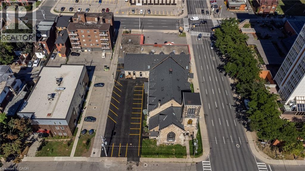 16 West Avenue S, Hamilton, ON - Outdoor