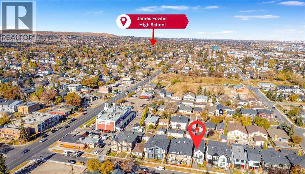 124 26 Avenue Ne, Calgary, AB - Outdoor With View