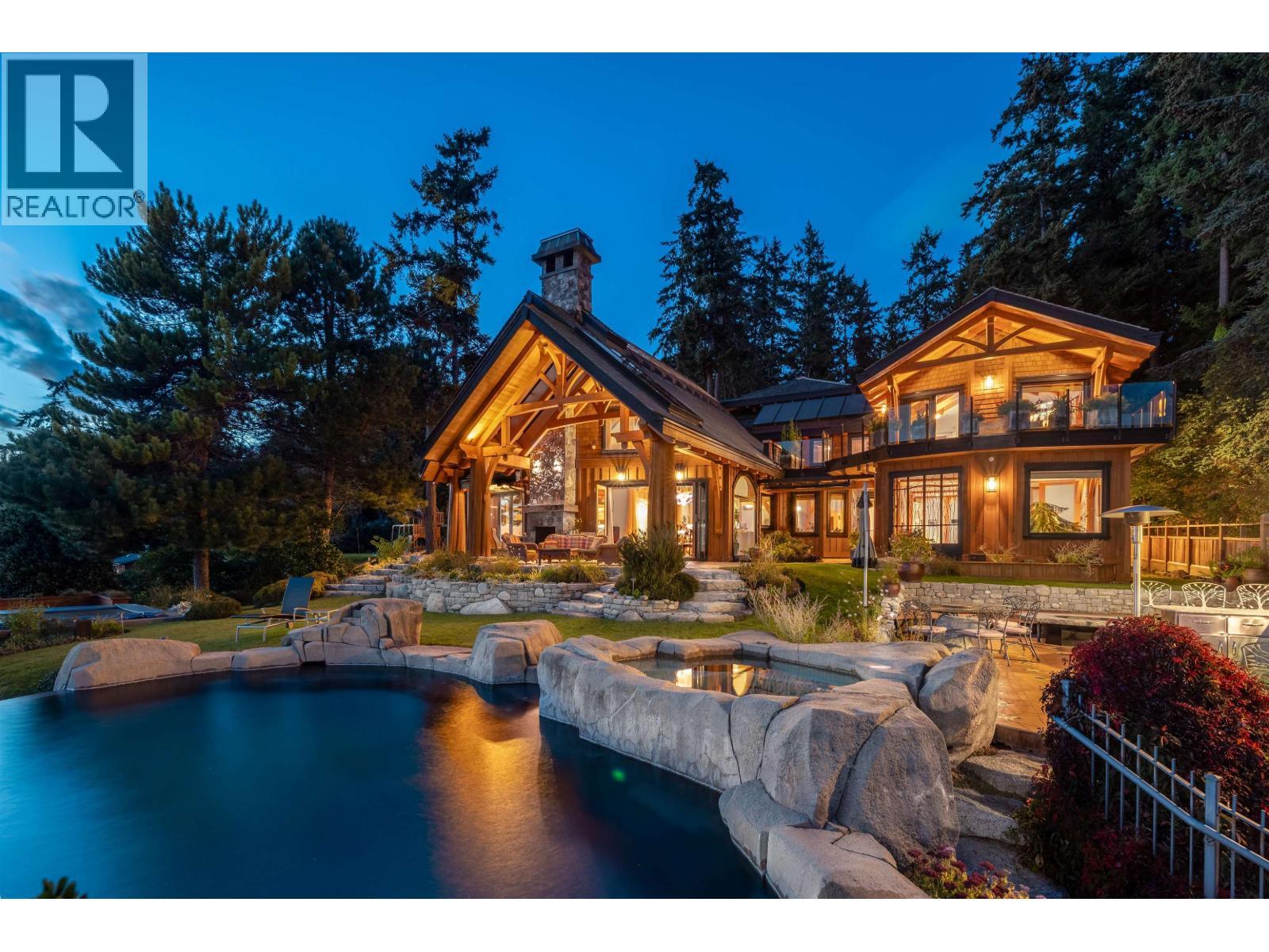 5871 Sunshine Coast Highway, Sechelt, BC - Outdoor With Body Of Water