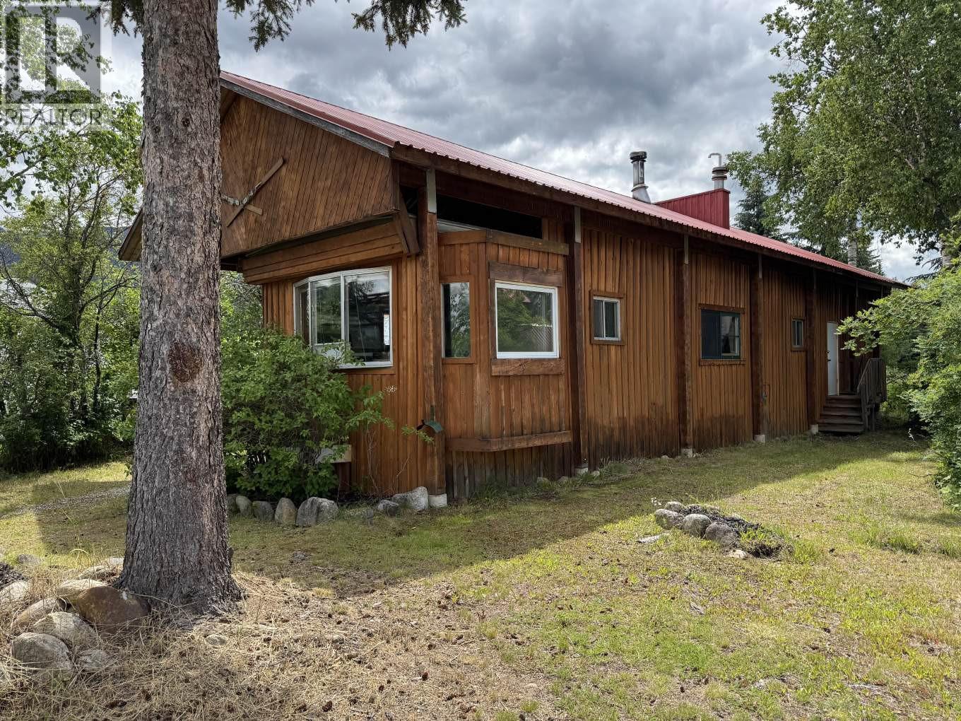 5922 Stewart Street, Blue River, BC