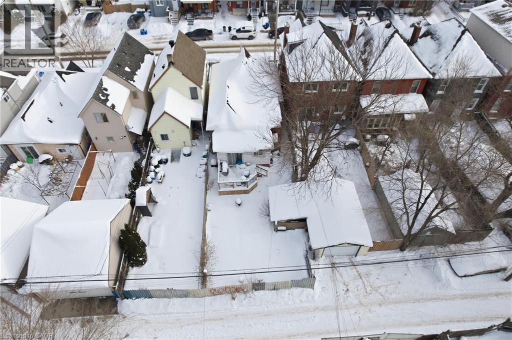 121 Gibson Avenue, Hamilton, ON - Outdoor With View