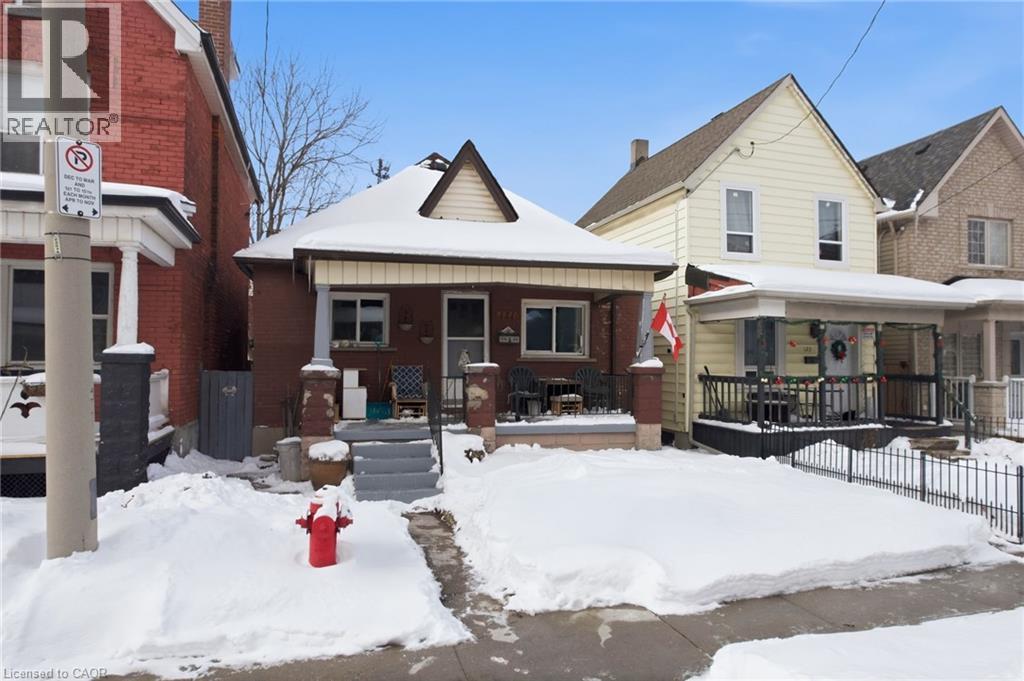 121 Gibson Avenue, Hamilton, ON - Outdoor With Deck Patio Veranda With Facade