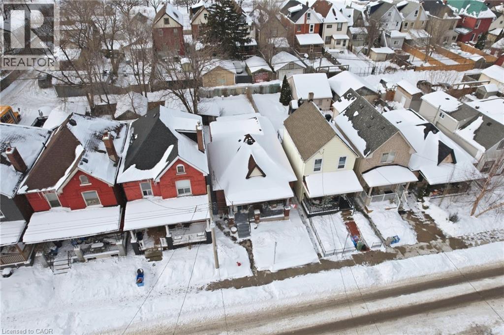 121 Gibson Avenue, Hamilton, ON - Outdoor