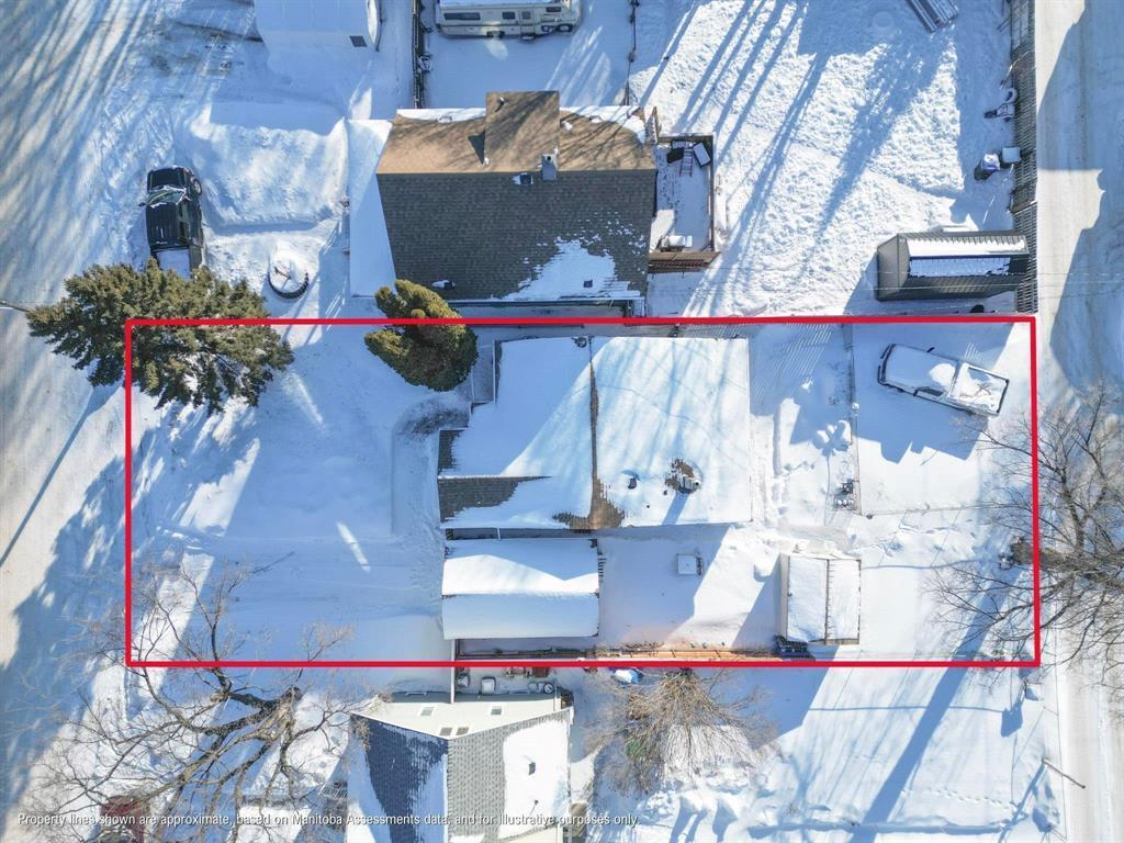 852 5Th Street, Brandon, MB - With View