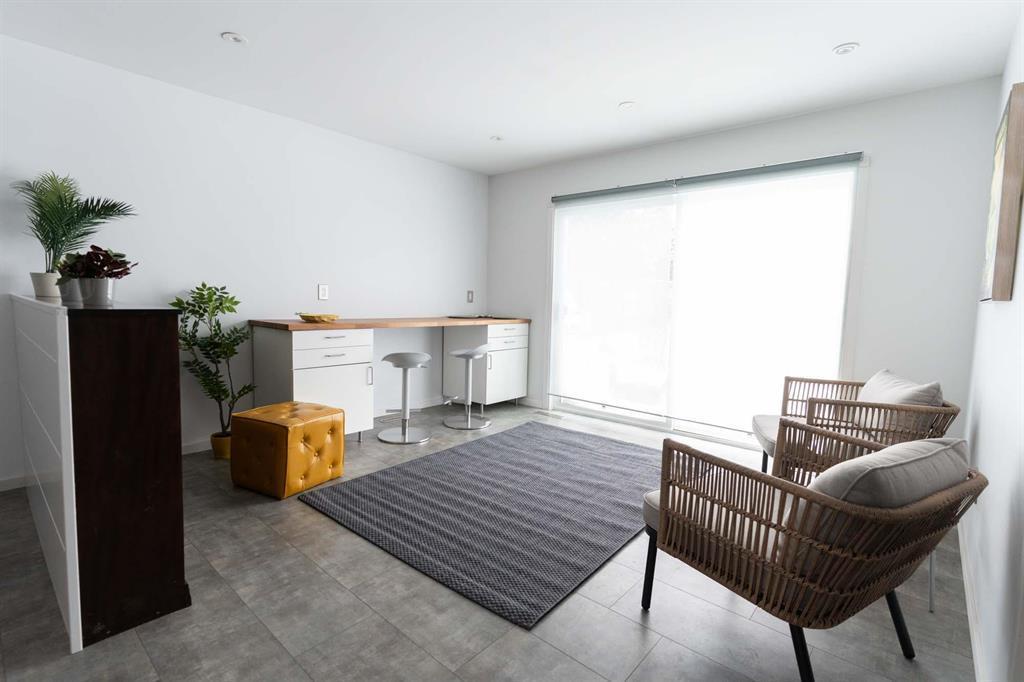 121 Aldershot Boulevard, Winnipeg, MB - Indoor