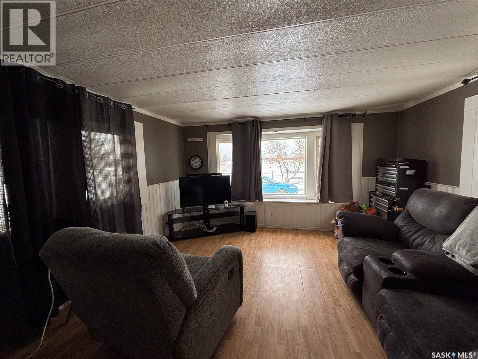 13 Golfview Crescent, Kindersley, SK