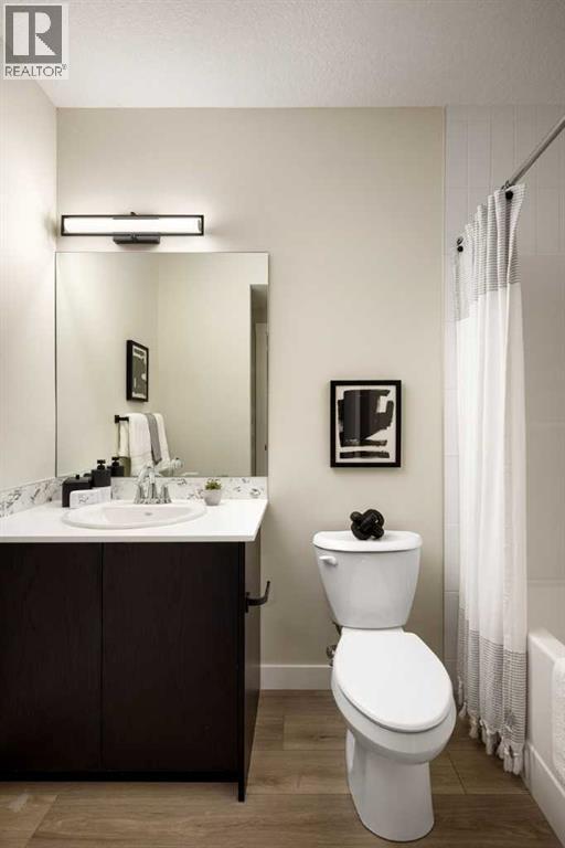 17 Amblefield View Nw, Calgary, AB - Indoor Photo Showing Bathroom