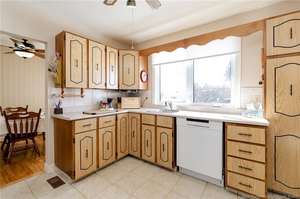 88 Champlain Dr, Saint John, NB