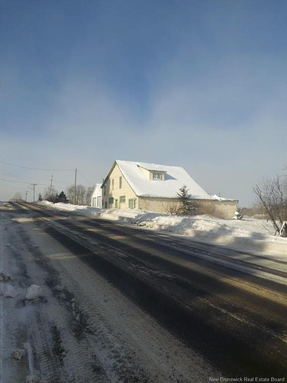 4390 Main St, Belledune, NB