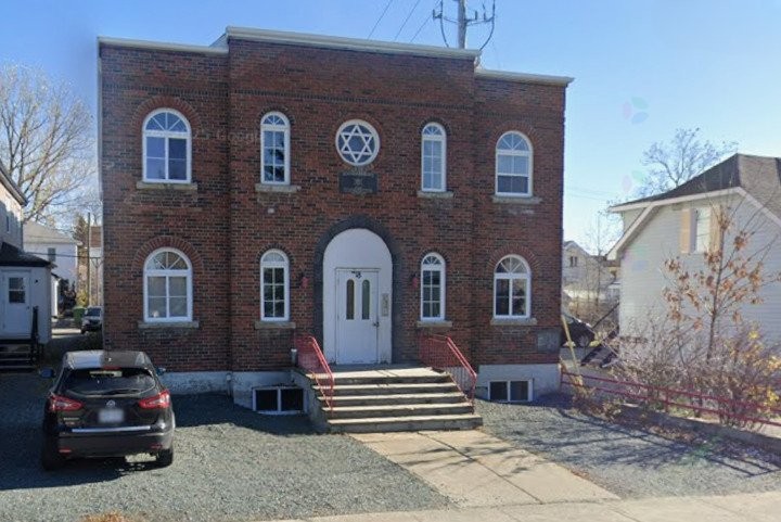 Façade - 18 9E Rue, Rouyn-Noranda, QC - Outdoor With Facade
