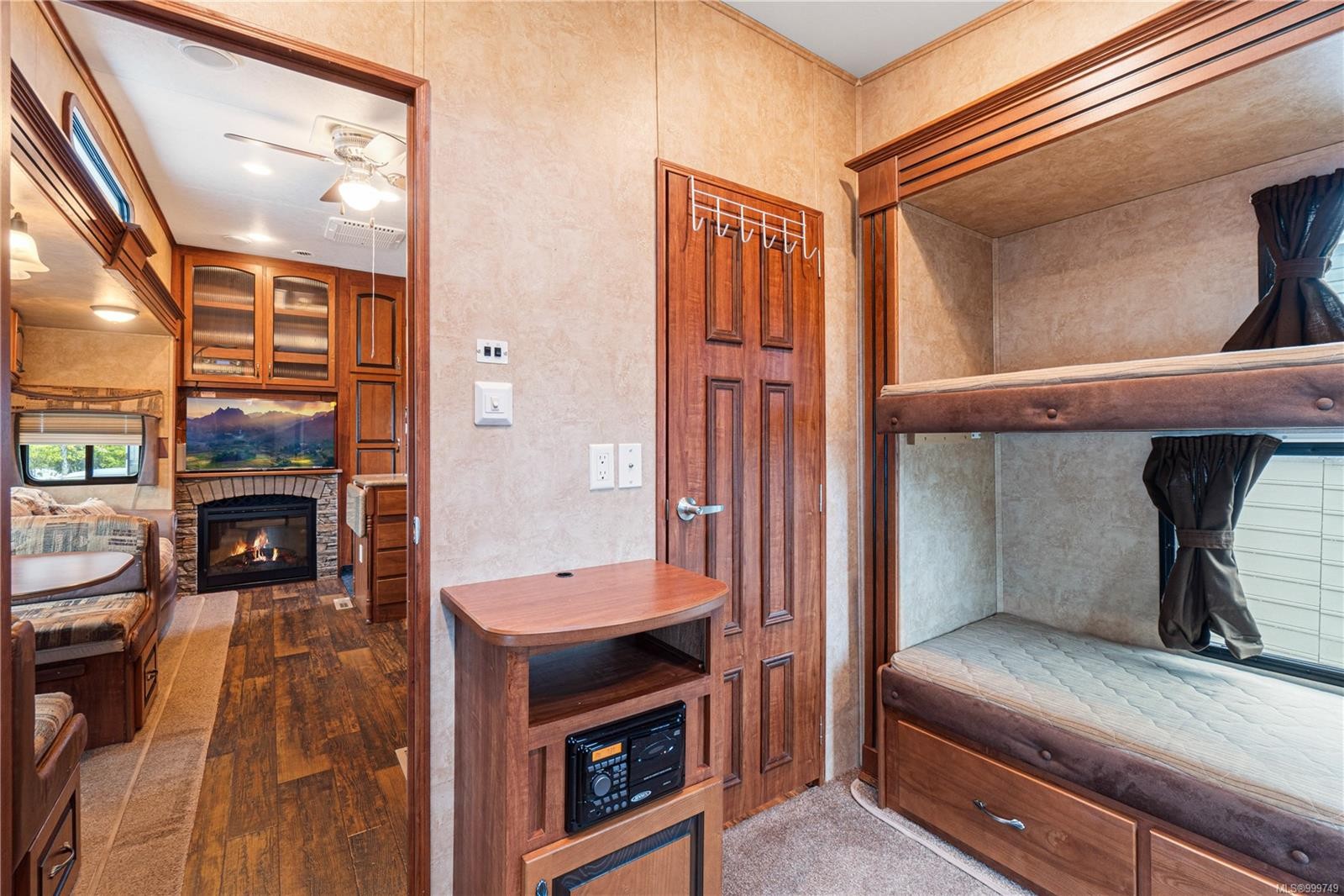 2139 Nimpkish Lake Way, Nanaimo, BC