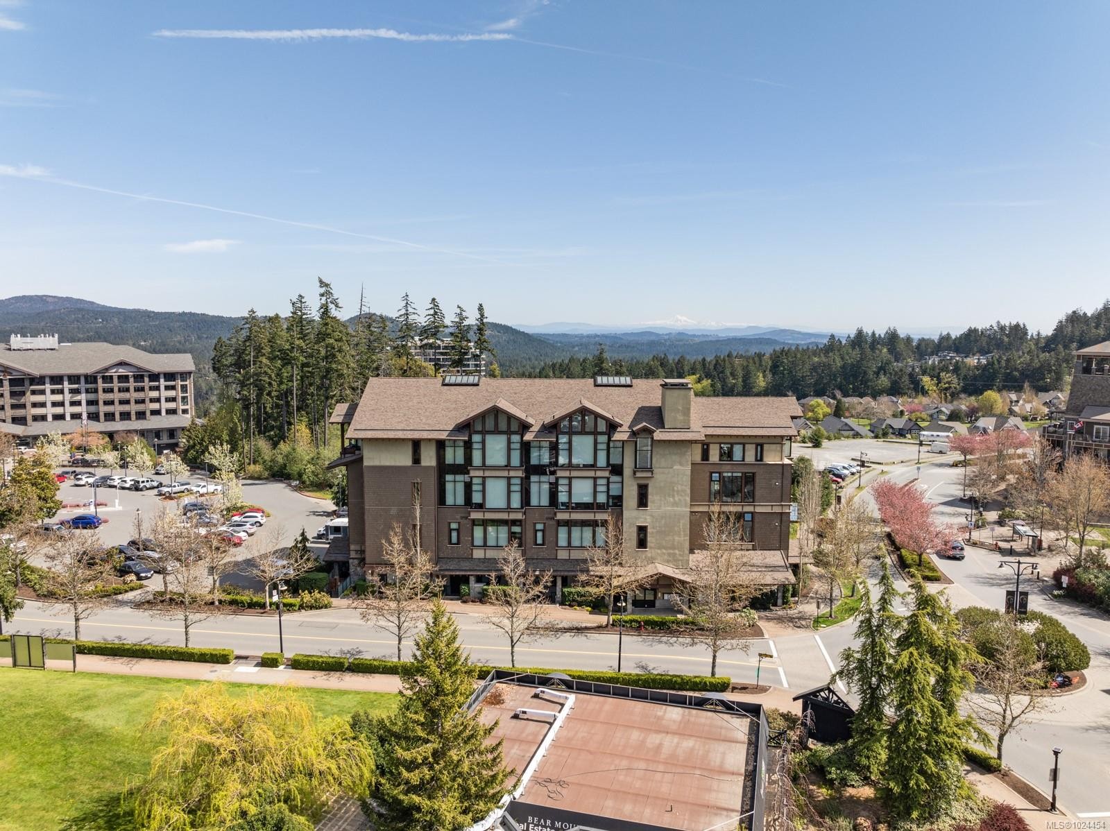 108-2049 Country Club Way, Langford, BC - Outdoor With View