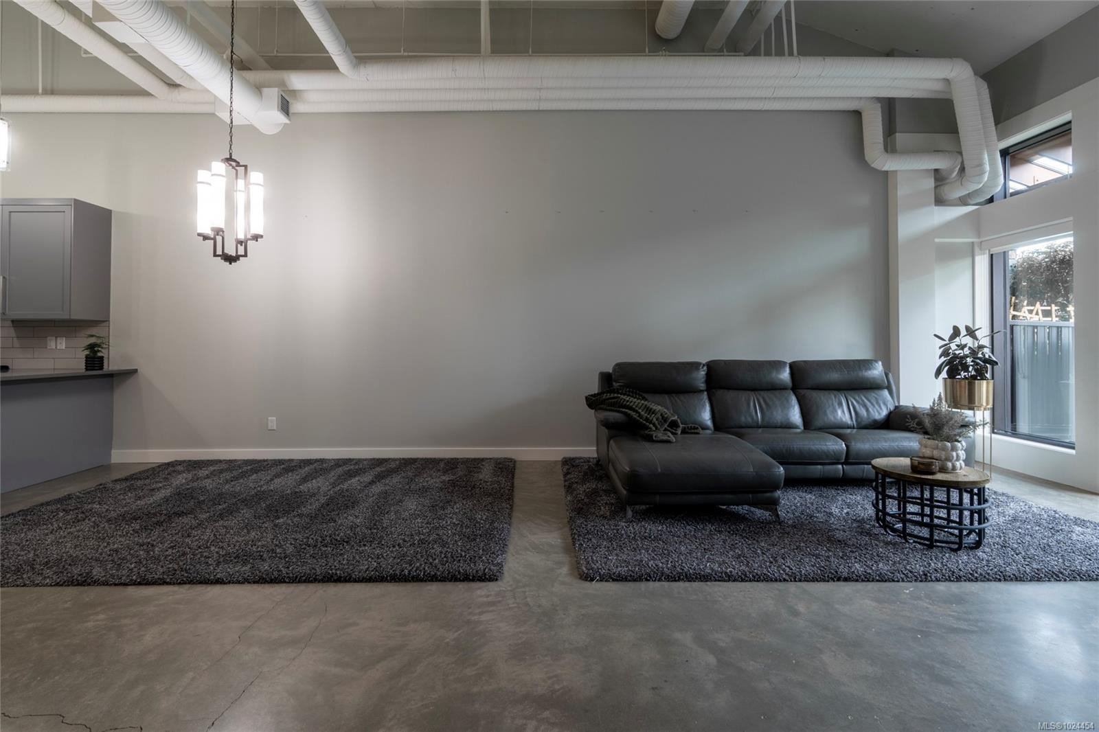 108-2049 Country Club Way, Langford, BC - Indoor