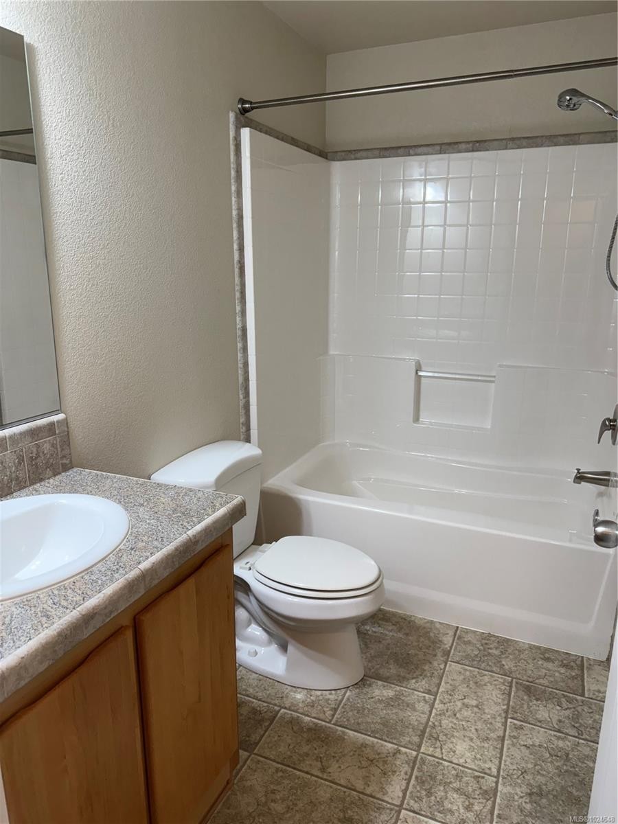 18-525 Jim Cram Dr, Ladysmith, BC