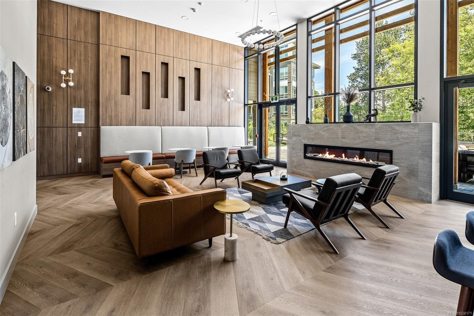 530-920 Reunion Ave, Langford, BC - Indoor