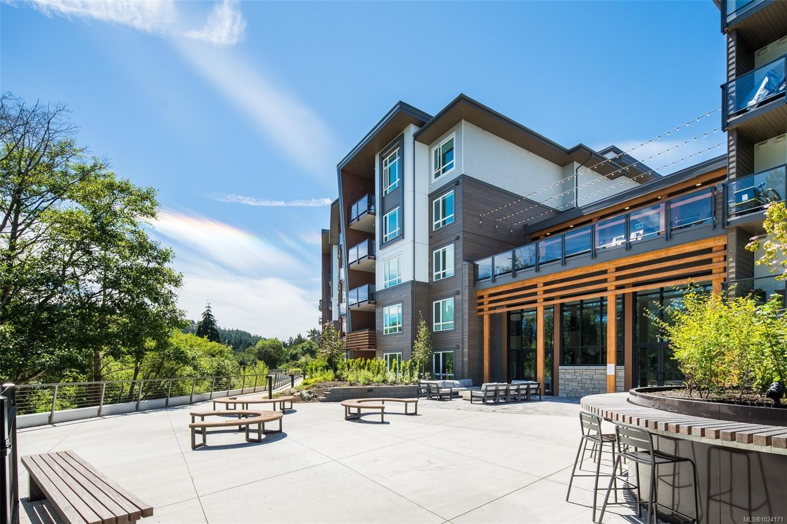 530-920 Reunion Ave, Langford, BC - Outdoor