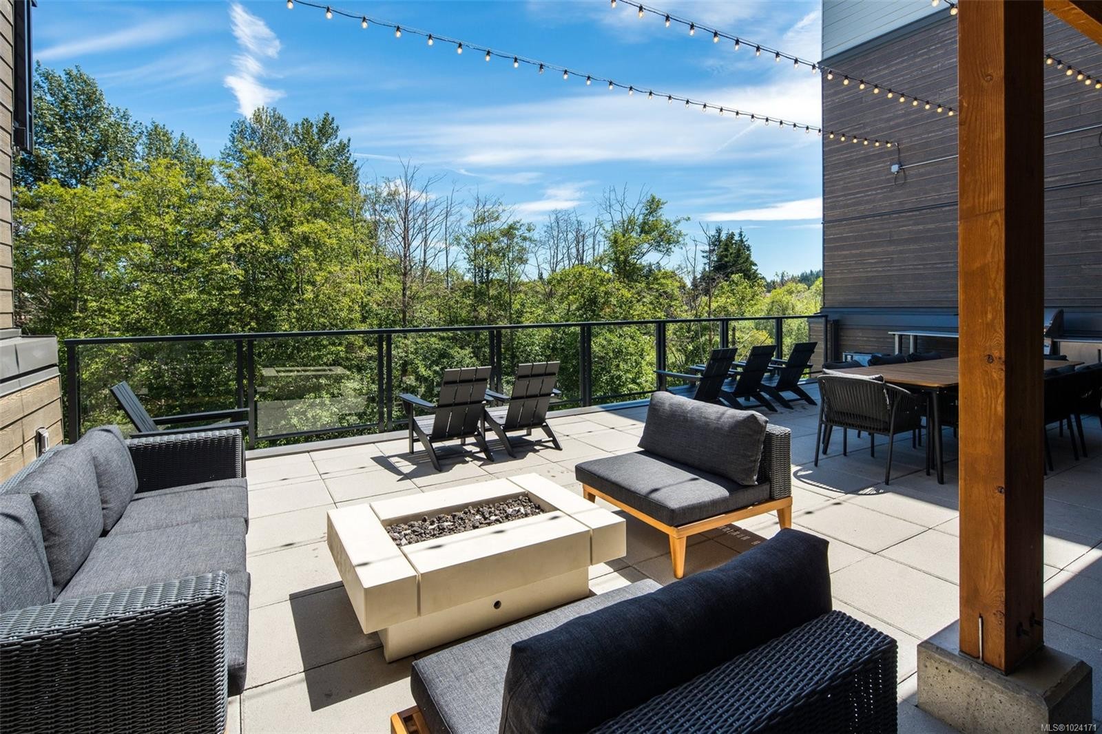 530-920 Reunion Ave, Langford, BC - Outdoor With Deck Patio Veranda With Exterior