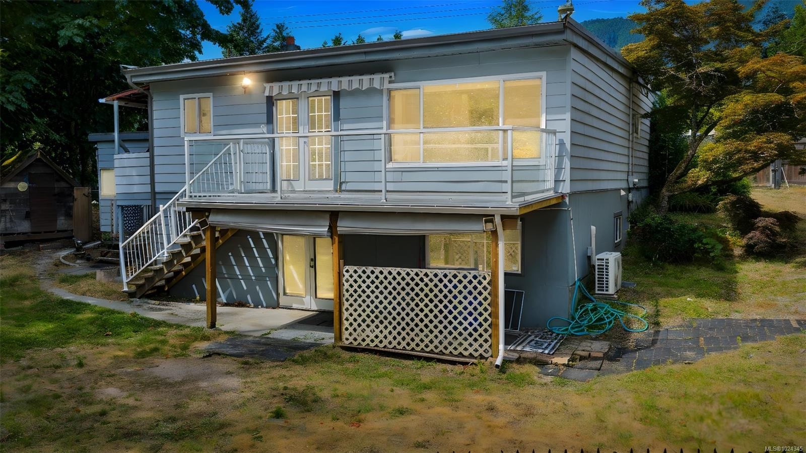 160 Cowichan Lake Rd, Lake Cowichan, BC