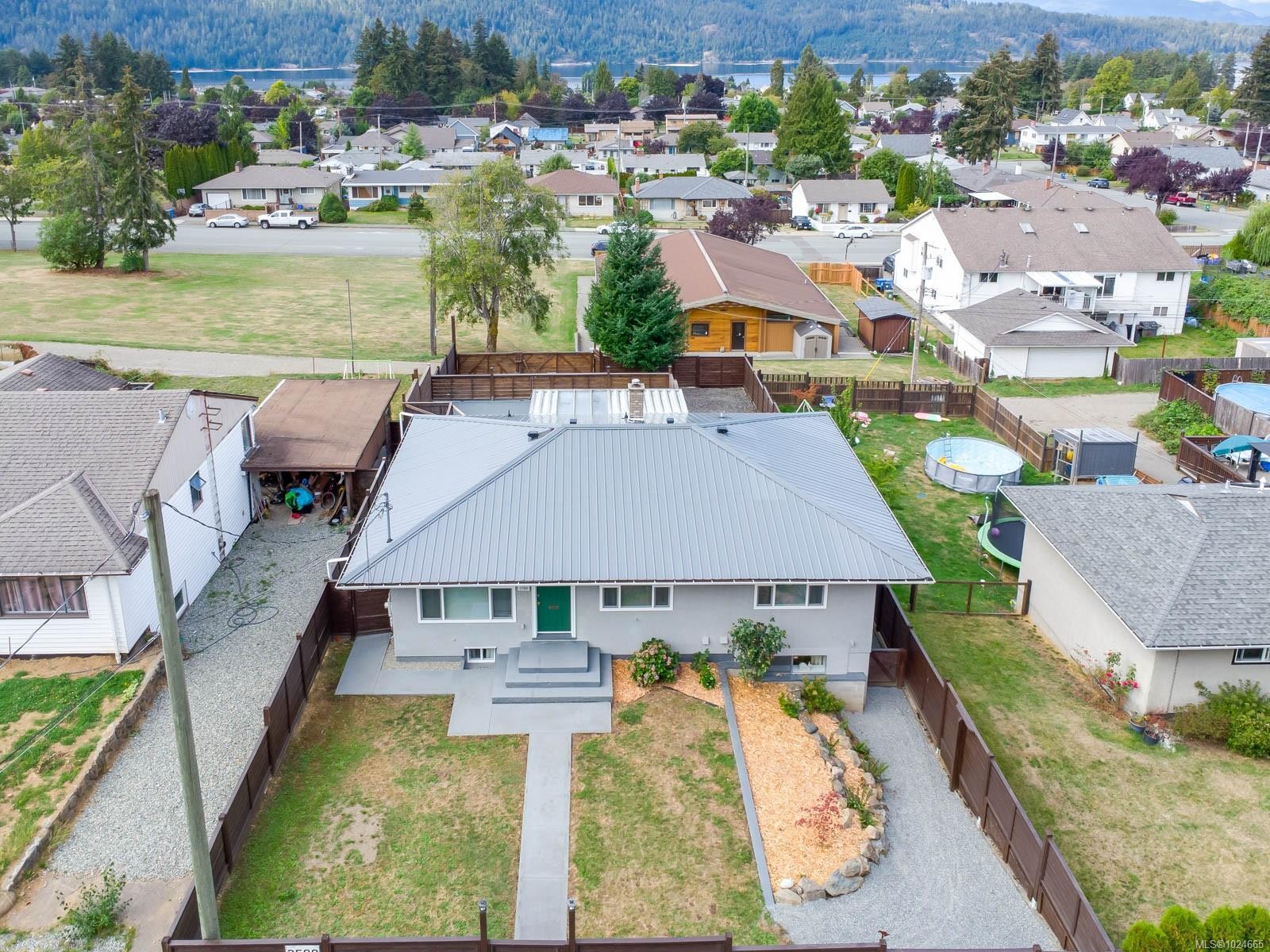 2588 11Th Ave, Port Alberni, BC