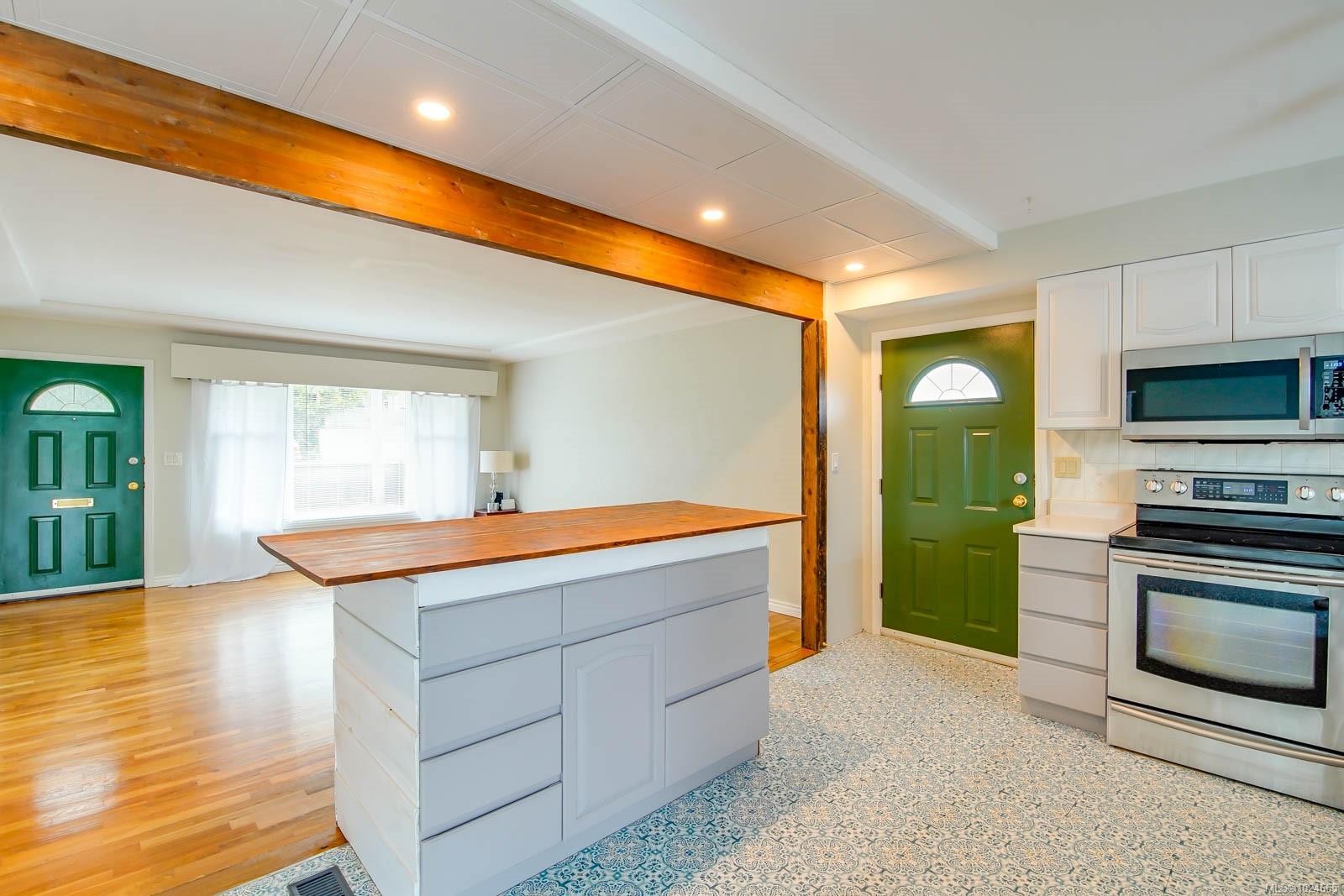 2588 11Th Ave, Port Alberni, BC