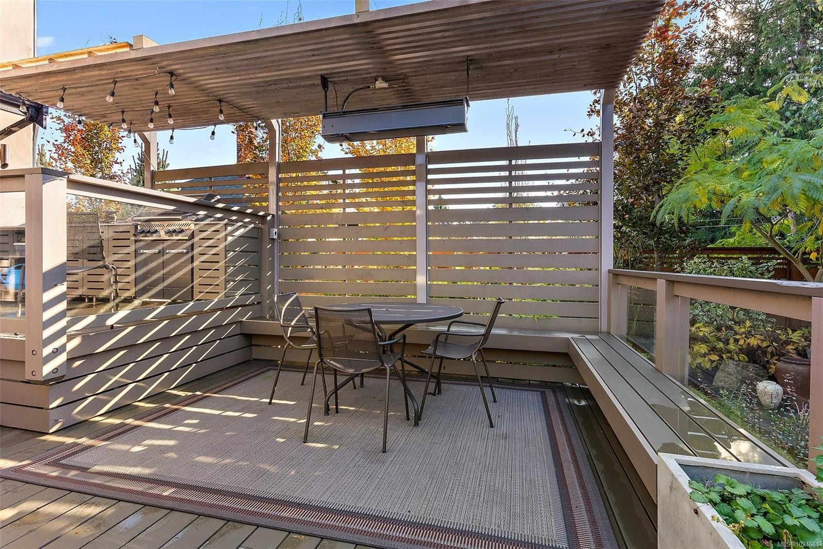 614 Monterey Ave, Oak Bay, BC