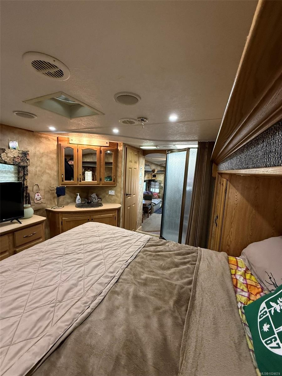 44-6050 Island Hwy, Qualicum Beach, BC