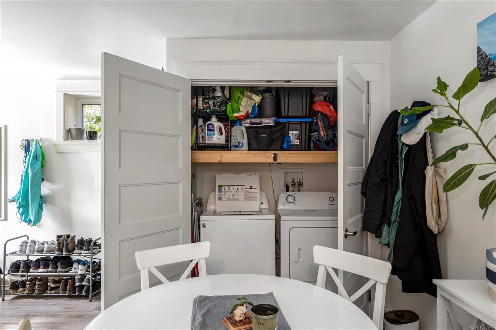 590 Simcoe St, Victoria, BC - Indoor