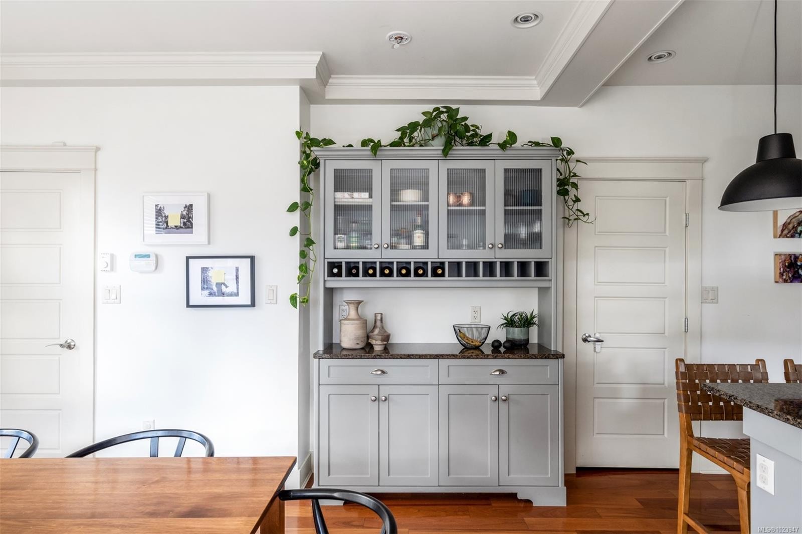 590 Simcoe St, Victoria, BC - Indoor