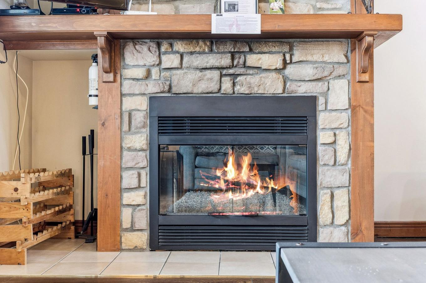 Autre - 7-175 Rue Du Mont-Plaisant, Mont-Tremblant, QC - Indoor With Fireplace