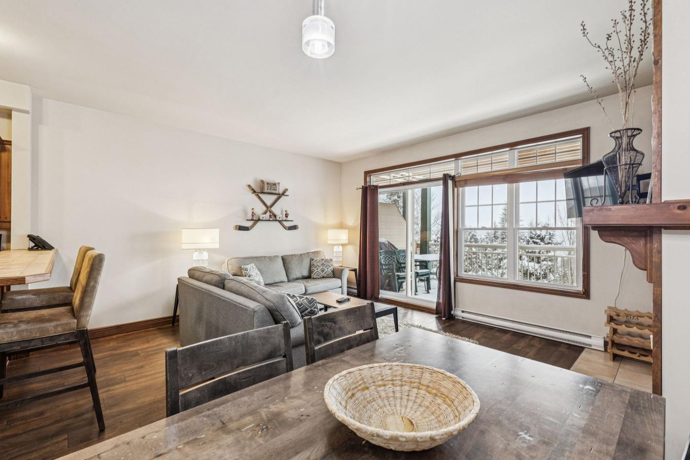 Salon - 7-175 Rue Du Mont-Plaisant, Mont-Tremblant, QC - Indoor Photo Showing Living Room
