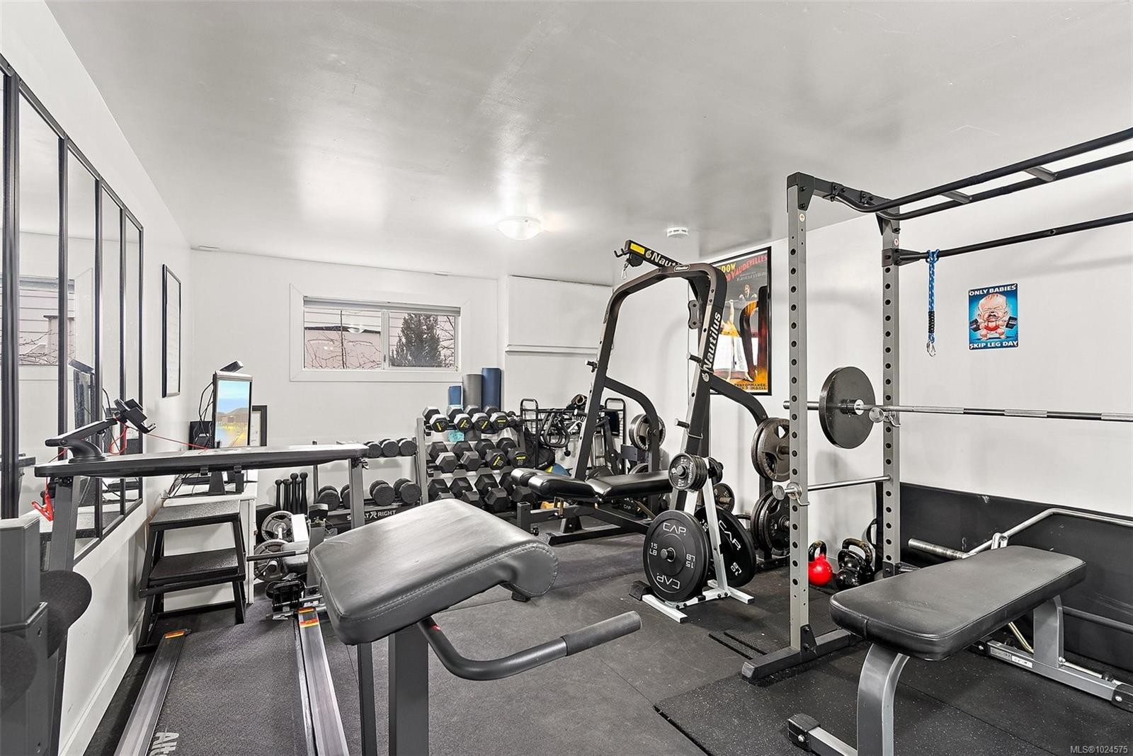 259 Crease Ave, Saanich, BC