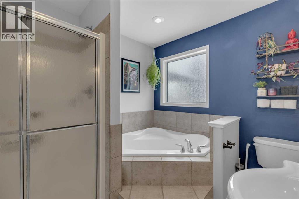 18 Lampard Crescent, Red Deer, AB - Indoor Photo Showing Bathroom